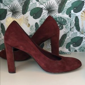 ❤️PRADA 4 inches PUMPs size 8.5❤️